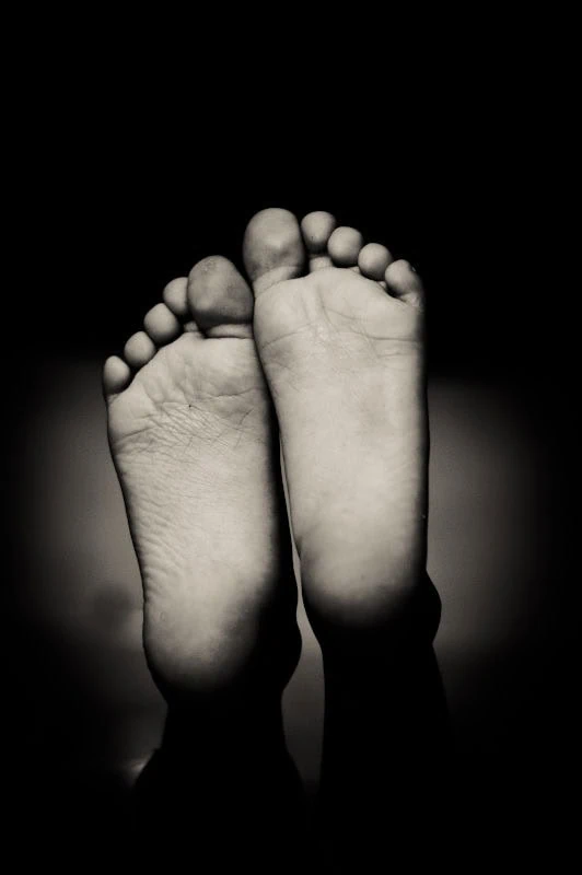 Do feet get bigger as we age?