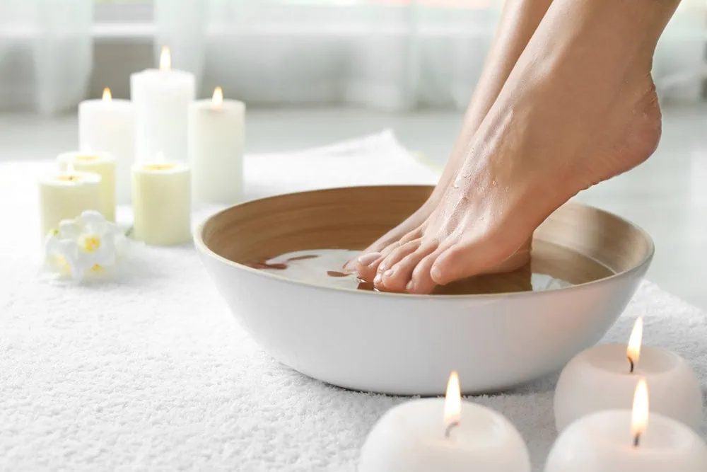 Foot Soak for Toenail Fungus Options As Home Remedies – Do They Work?